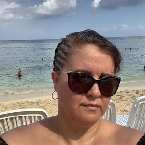 Meet your Posher, Elda